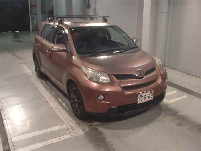 TOYOTA IST 2009