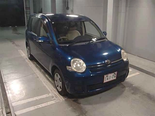 TOYOTA SIENTA 2009