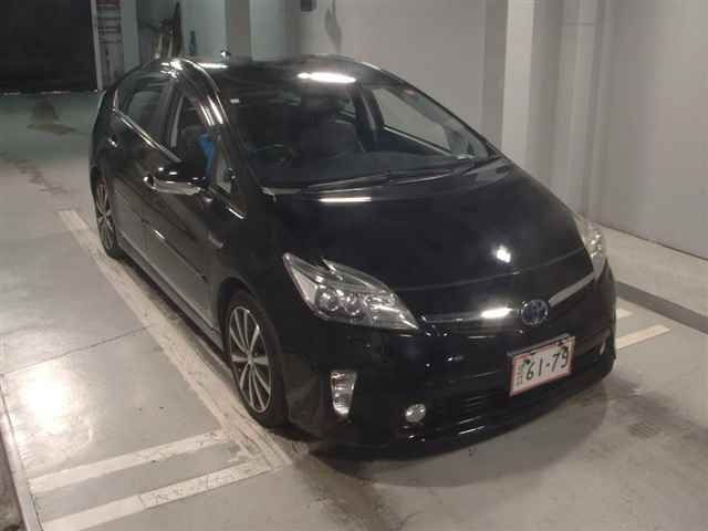 TOYOTA PRIUS 2012