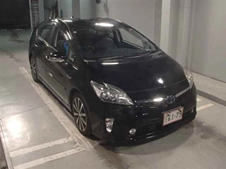 TOYOTA PRIUS 2012