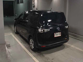 TOYOTA SIENTA 2018