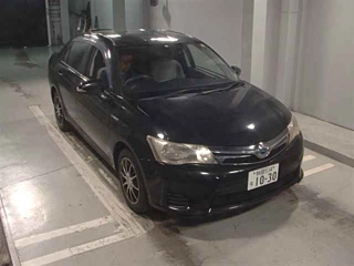 TOYOTA COROLLA AXIO 2013
