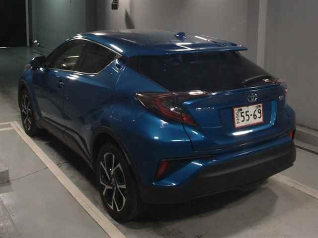 TOYOTA C-HR 2017