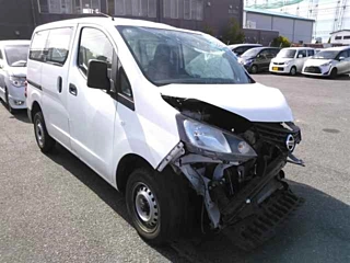 NISSAN NV200 2019