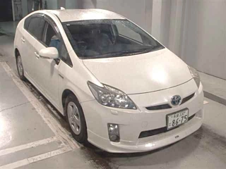TOYOTA PRIUS 2011