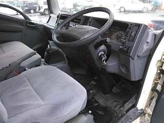 ISUZU ELF 2015