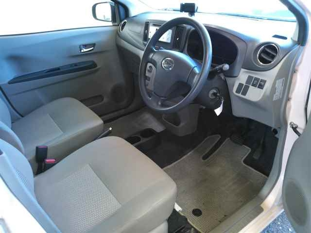 DAIHATSU MIRA E S 2011