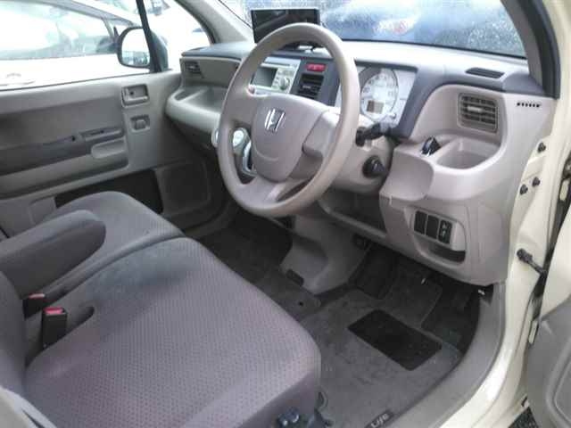 HONDA LIFE 2009
