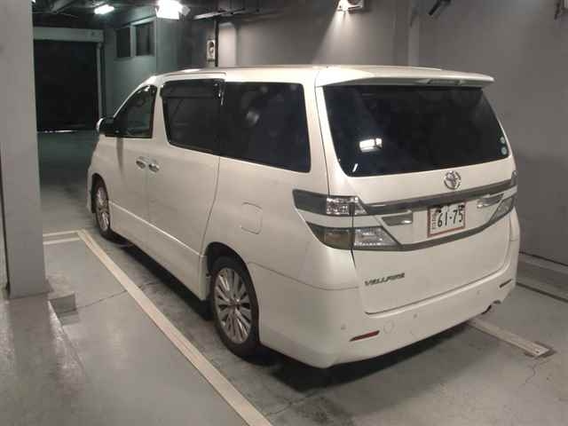 TOYOTA VELLFIRE 2012