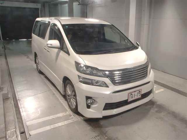 TOYOTA VELLFIRE 2012