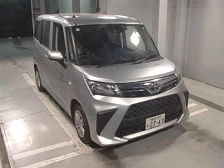 TOYOTA ROOMY 2023