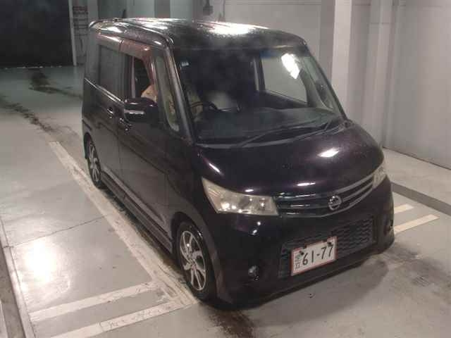 NISSAN ROOX 2009