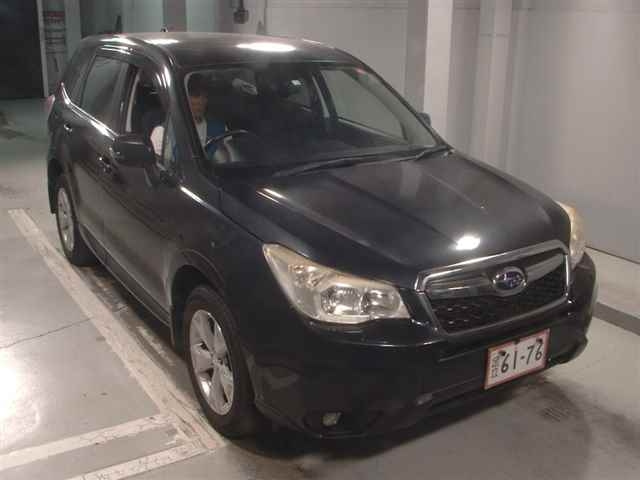 SUBARU FORESTER 2014
