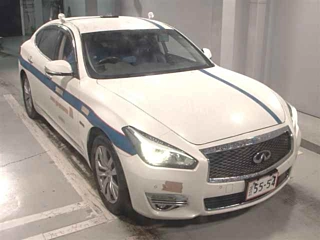 NISSAN FUGA 2015