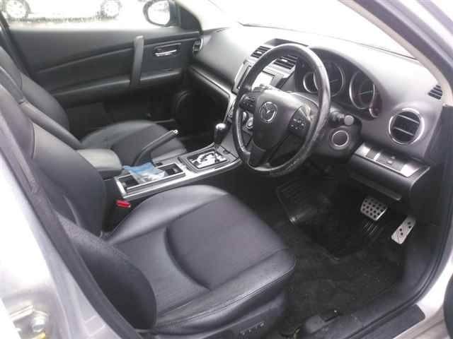 MAZDA ATENZA SPORT 2010