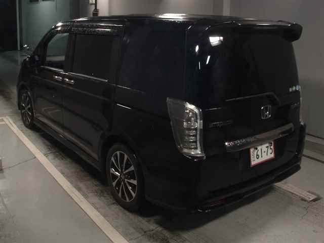 HONDA STEP WAGON 2012