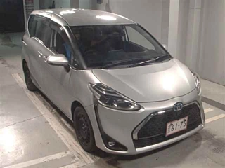 TOYOTA SIENTA 2019