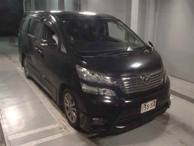 TOYOTA VELLFIRE 2010