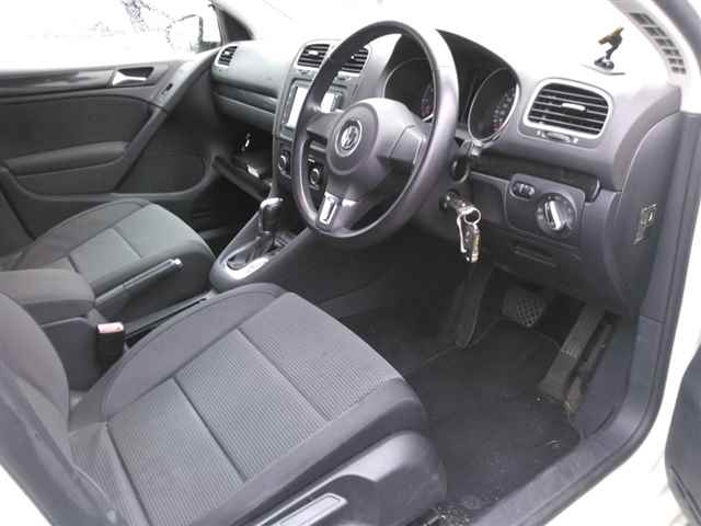 VOLKSWAGEN GOLF 2012