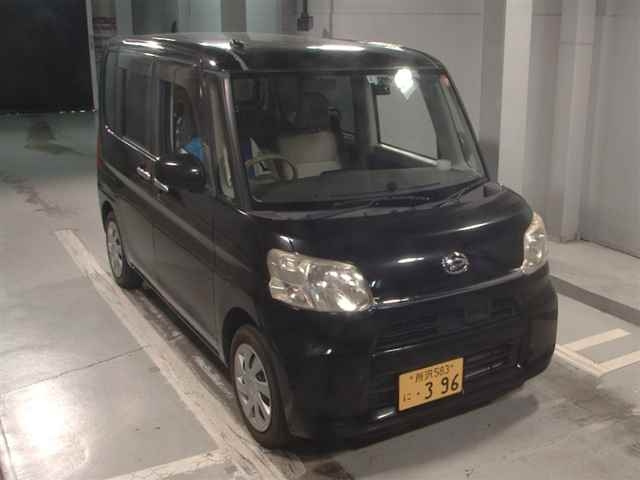 DAIHATSU TANTO 2014