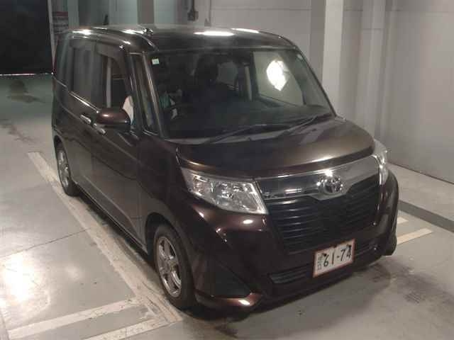 TOYOTA ROOMY 2016