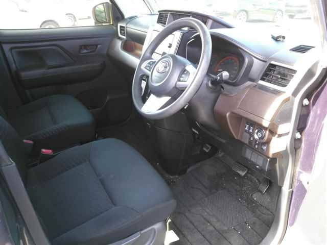 TOYOTA ROOMY 2016