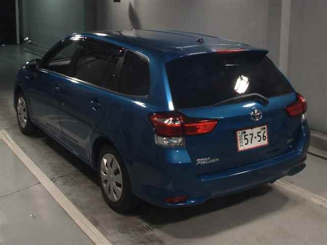 TOYOTA COROLLA FIELDER 2015