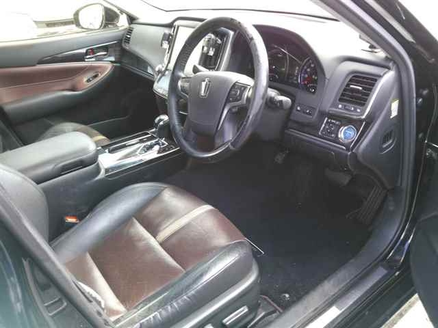TOYOTA CROWN 2015