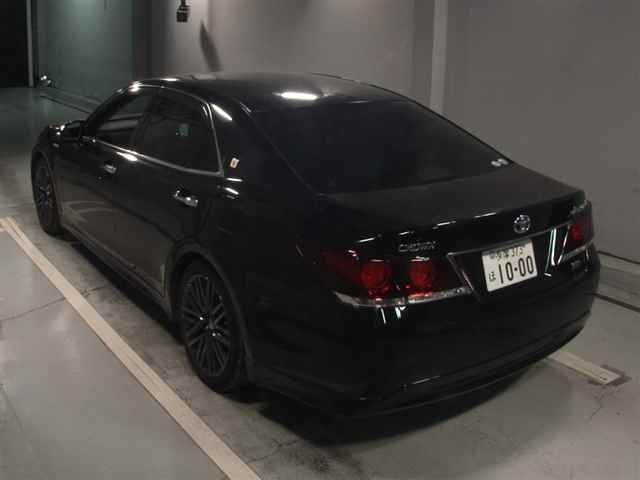 TOYOTA CROWN 2015