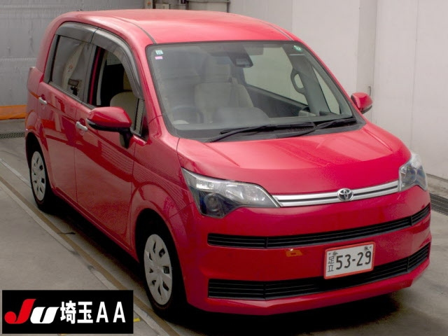 TOYOTA SPADE 2019