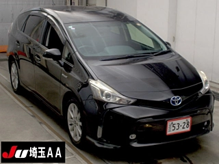 TOYOTA PRIUS ALPHA 2015