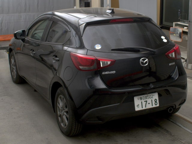 MAZDA DEMIO 2017
