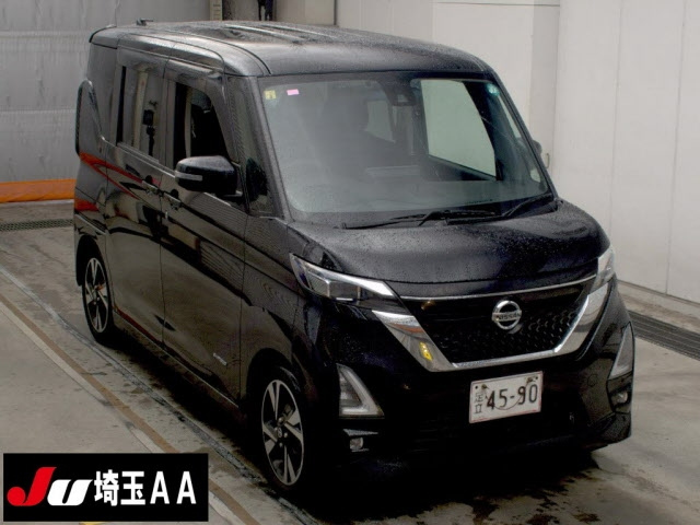 NISSAN ROOX 2020