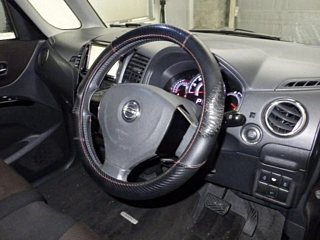 NISSAN ROOX 2010