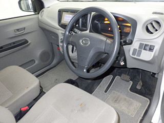 DAIHATSU MIRA E S 2013
