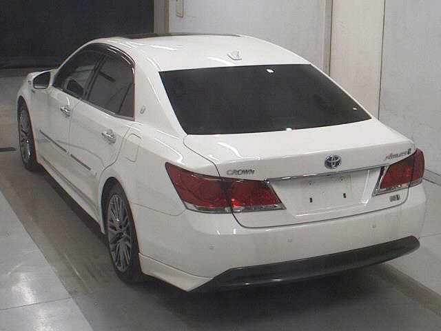 TOYOTA CROWN 2013