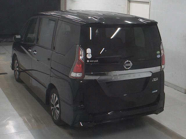 NISSAN SERENA 2017