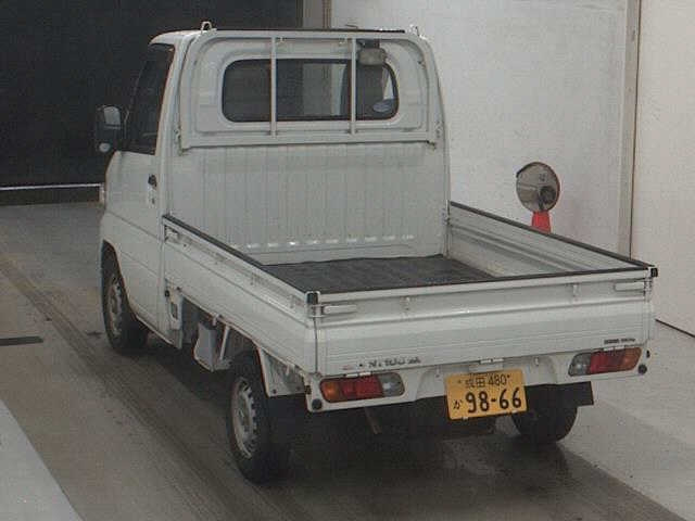 NISSAN CLIPPER TRUCK 2012