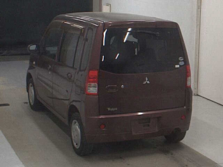 MITSUBISHI TOPPO 2010