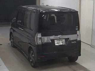 DAIHATSU TANTO 2018