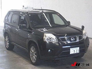 NISSAN X-TRAIL 2013
