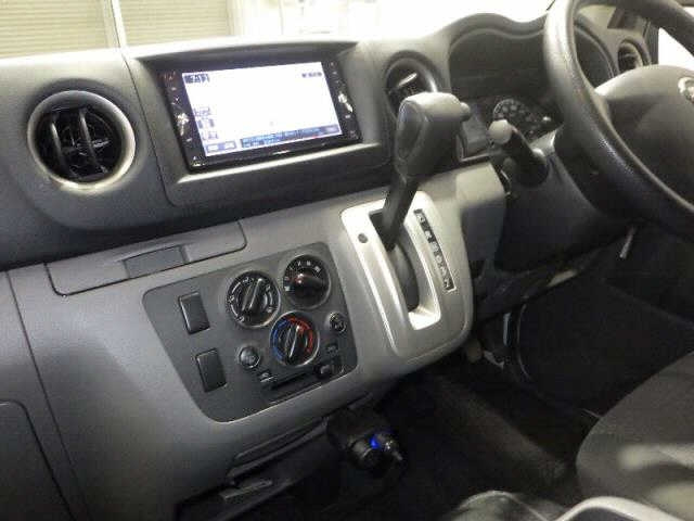 NISSAN CARAVAN VAN 2018