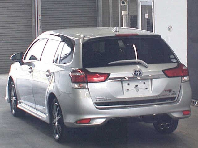 TOYOTA COROLLA FIELDER 2017