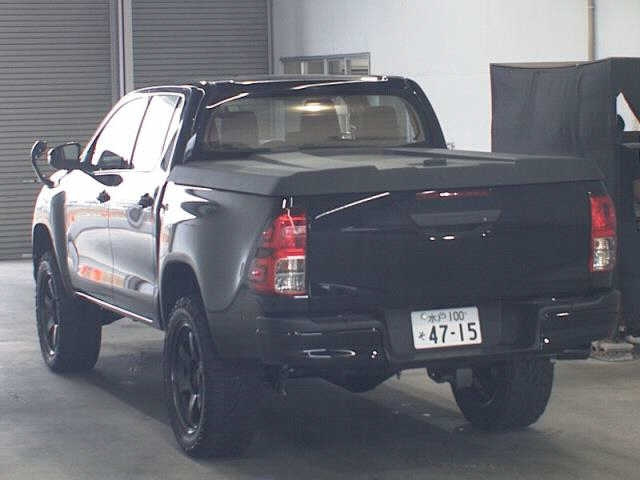 TOYOTA HILUX 2018