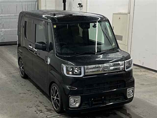 DAIHATSU WAKE 2018