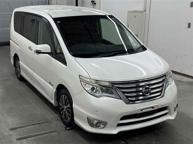 NISSAN SERENA 2014
