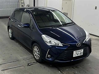 TOYOTA VITZ 2019