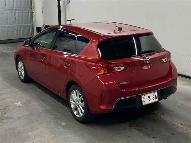 TOYOTA AURIS 2014