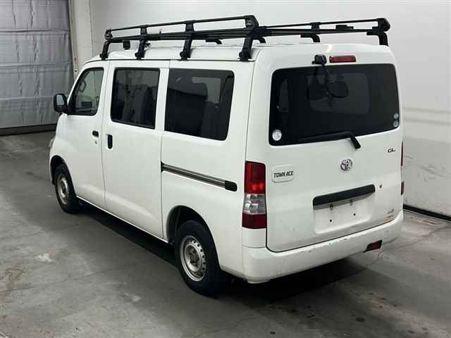 TOYOTA TOWN ACE VAN 2015