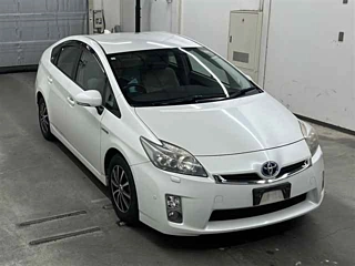 TOYOTA PRIUS 2011